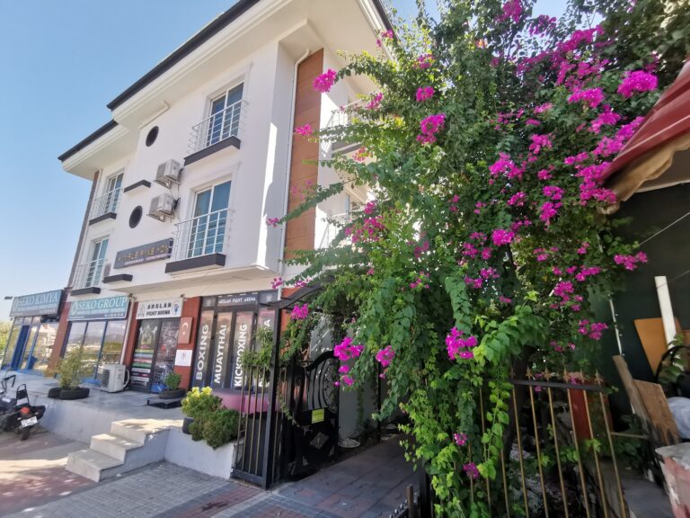Kampüs Garden dış cephe ve bahçe